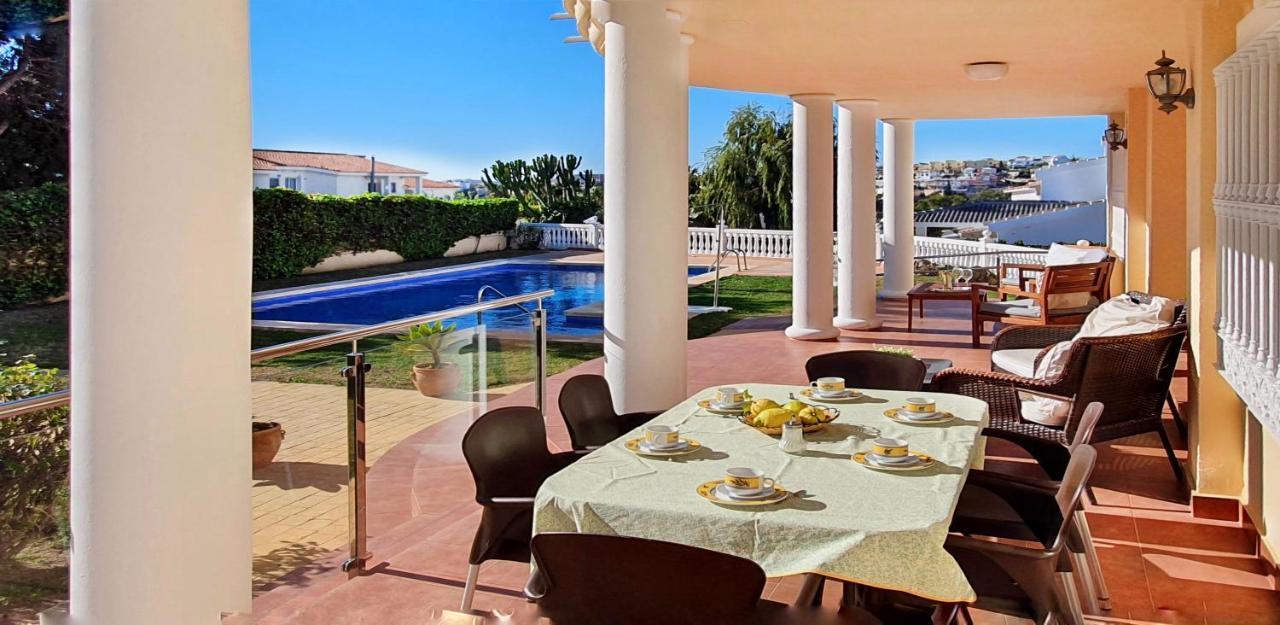 Golden Villa Costa Del Sol - Big Private Pool - Bbq - Good Location 푸엔히롤라 외부 사진