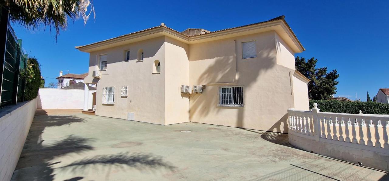Golden Villa Costa Del Sol - Big Private Pool - Bbq - Good Location 푸엔히롤라 외부 사진