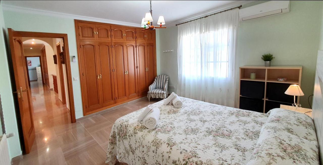 Golden Villa Costa Del Sol - Big Private Pool - Bbq - Good Location 푸엔히롤라 외부 사진