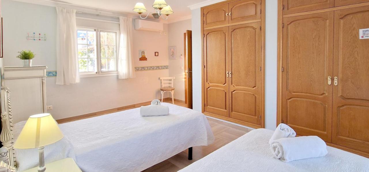 Golden Villa Costa Del Sol - Big Private Pool - Bbq - Good Location 푸엔히롤라 외부 사진