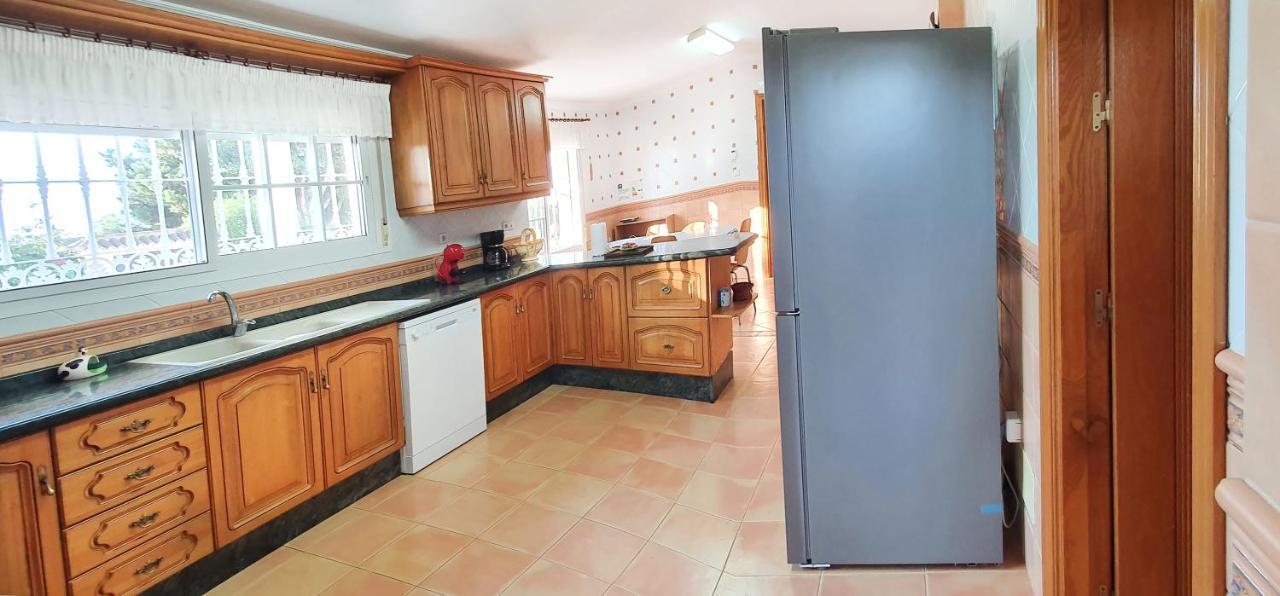 Golden Villa Costa Del Sol - Big Private Pool - Bbq - Good Location 푸엔히롤라 외부 사진